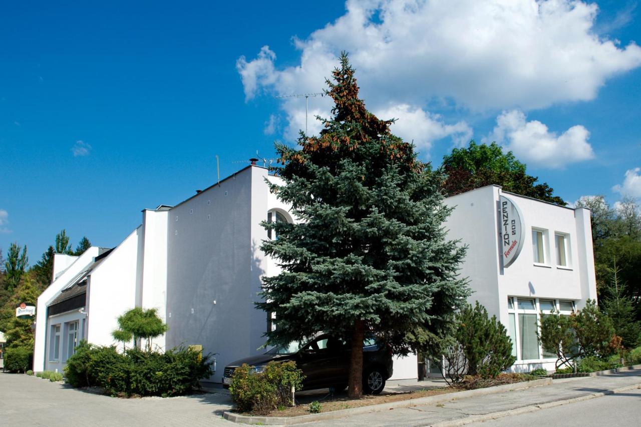 Penzion Formula Trenčín Екстериор снимка